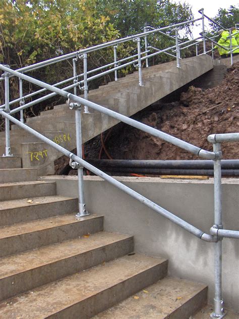 prefabricated aluminum handrails